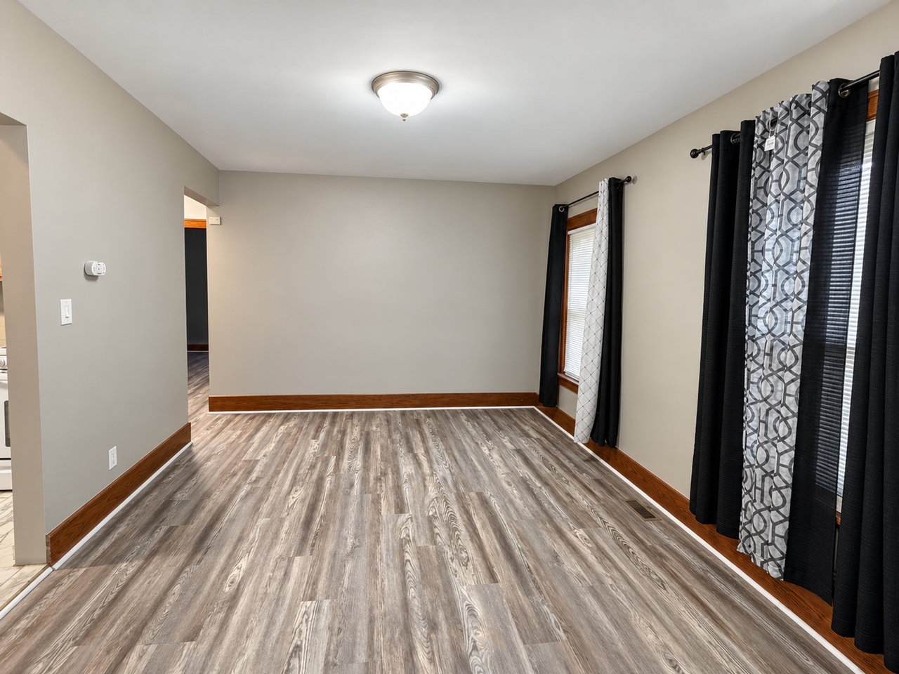 2 Bedroom Lower Unit - Photo 2 of 10