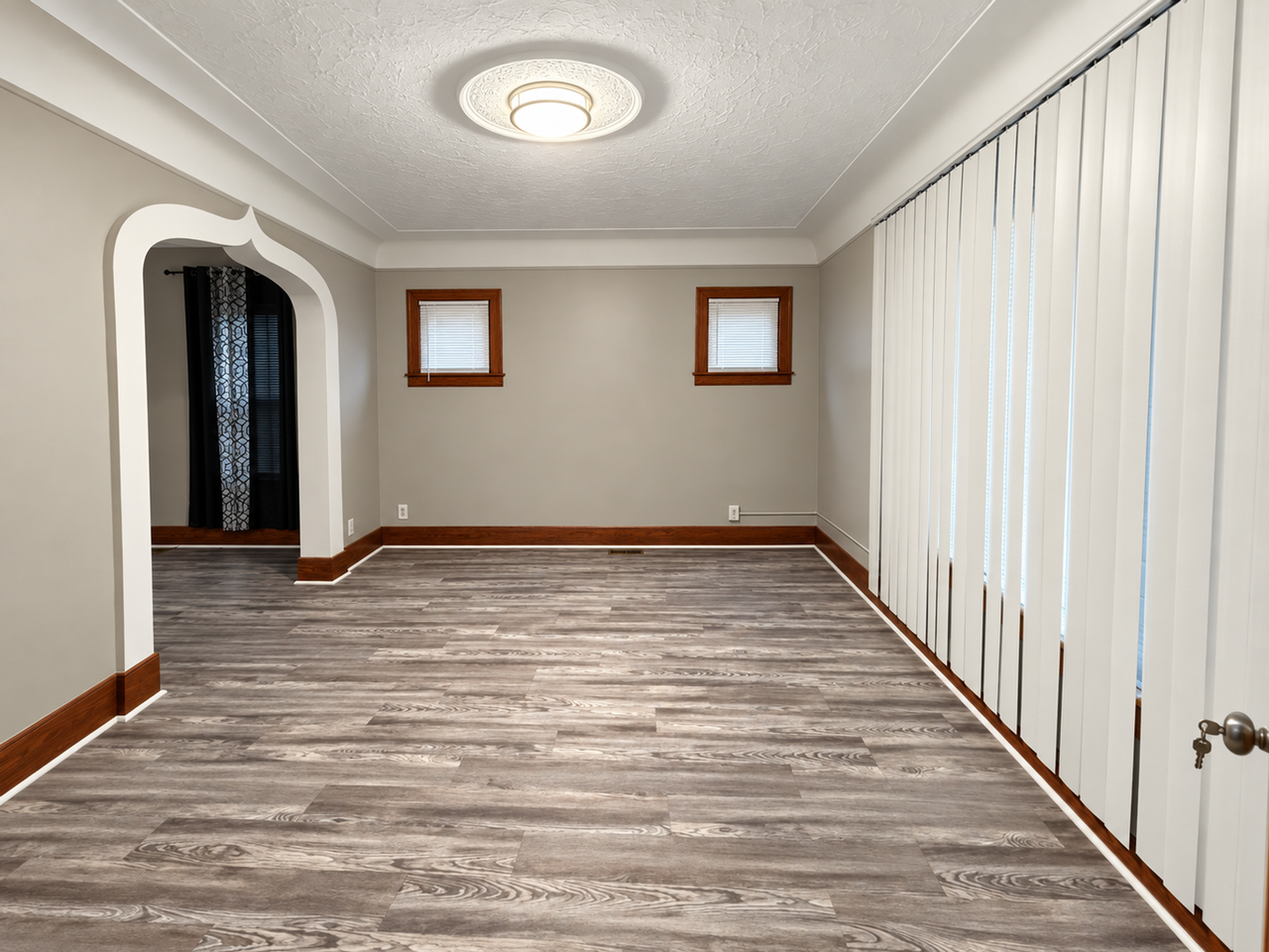 2 Bedroom Lower Unit - Photo 3 of 10