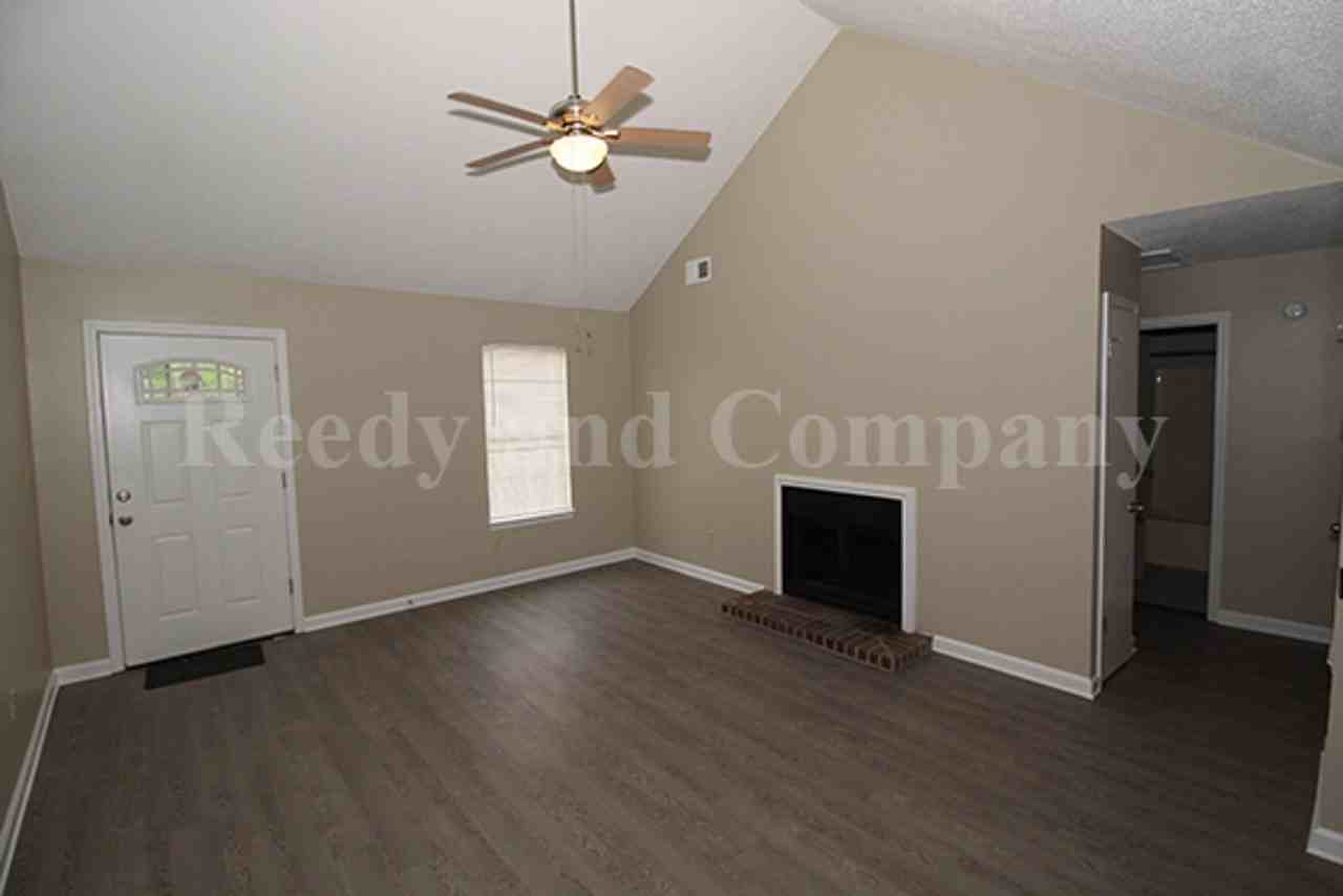 5009 Nail Rd - Photo 5 of 16