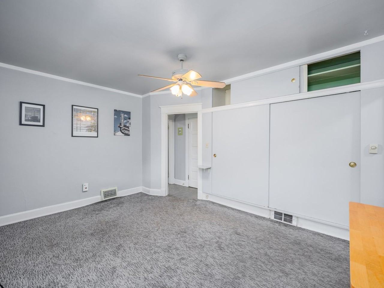 234 W Park Pl - Photo 3 of 12