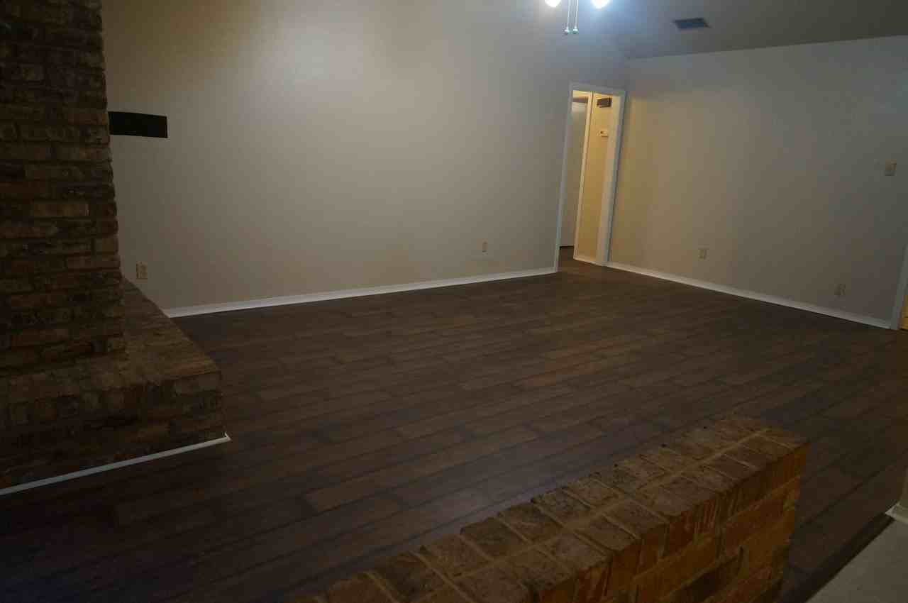 114 Napoleon Dr - Photo 7 of 25
