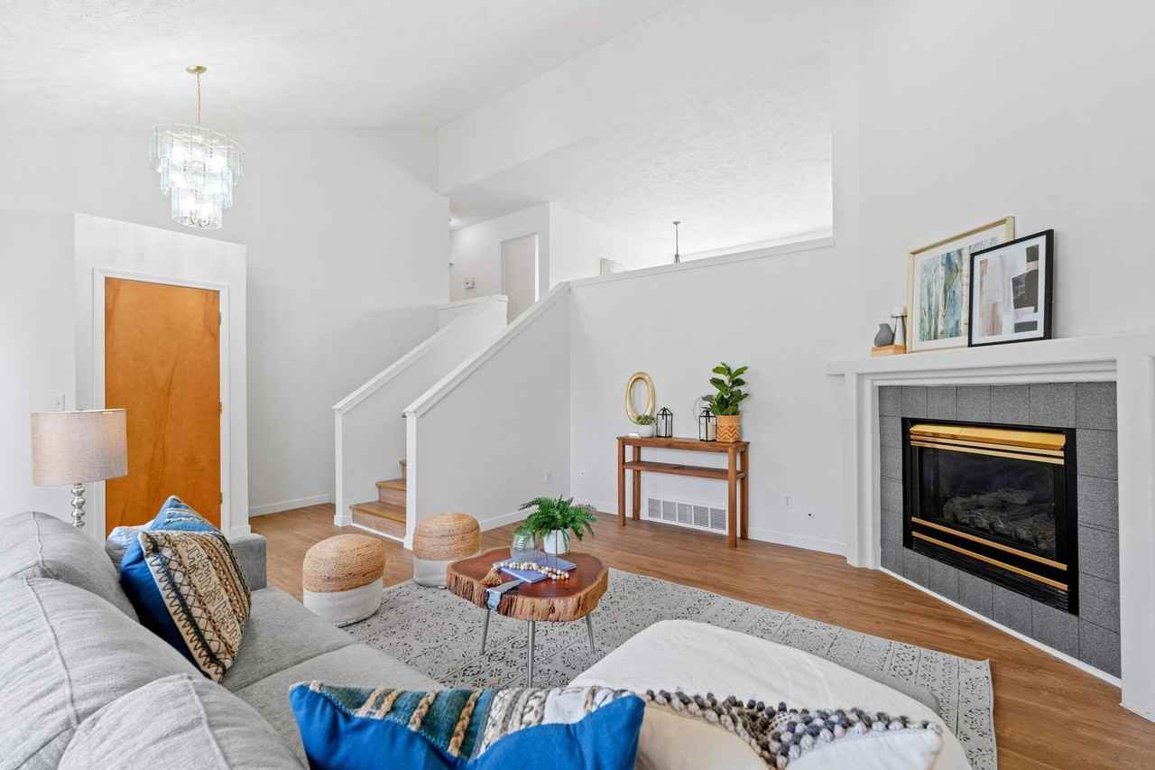 3408 E 48th Ct - Photo 6 of 43