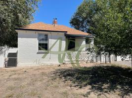 featured image of 1702 Van Buren St