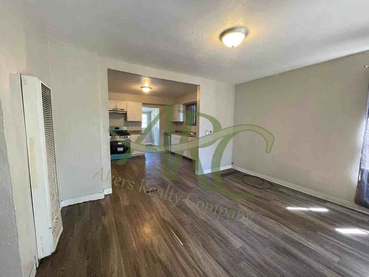 1702 Van Buren St - Photo 3 of 14