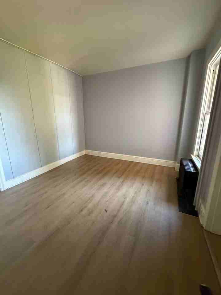 831 E Prospect St - Photo 3 of 10