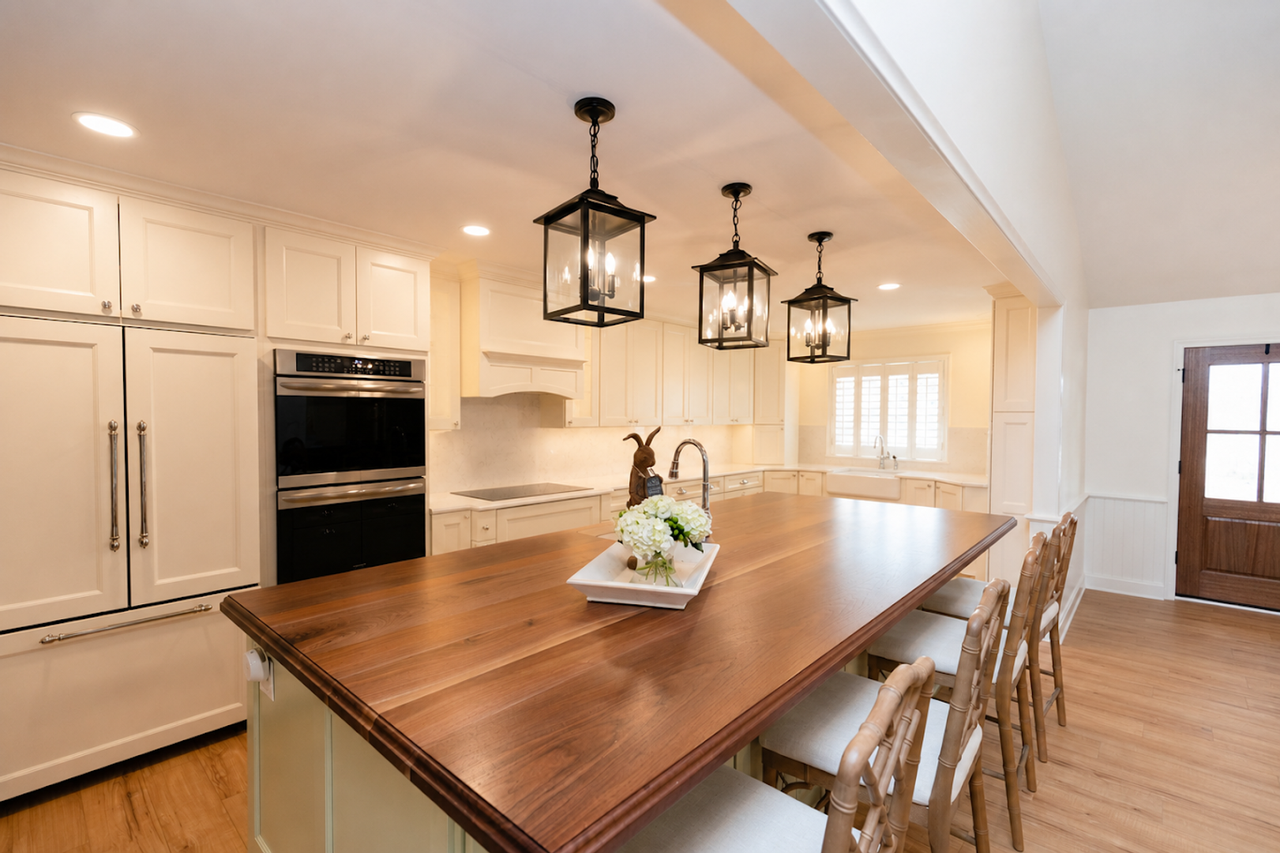 508 W Harry St - Photo 3 of 31