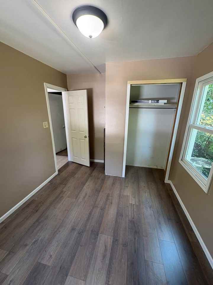 905 W Nebraska Ave - Photo 5 of 13