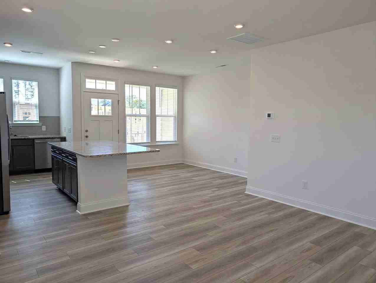 9032 9032 Gulledge Ct - Photo 5 of 26