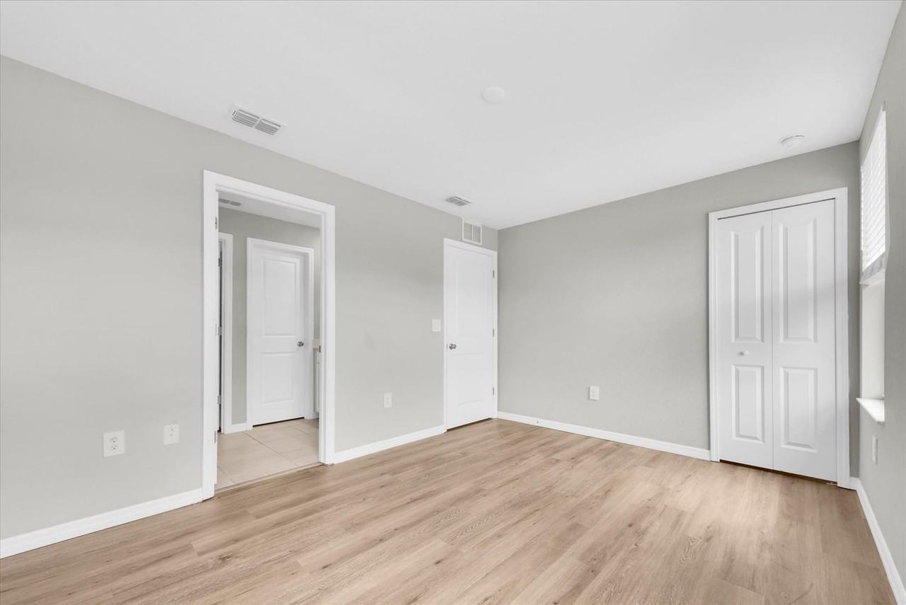 14318 Lilac Sky Ter - Photo 4 of 34