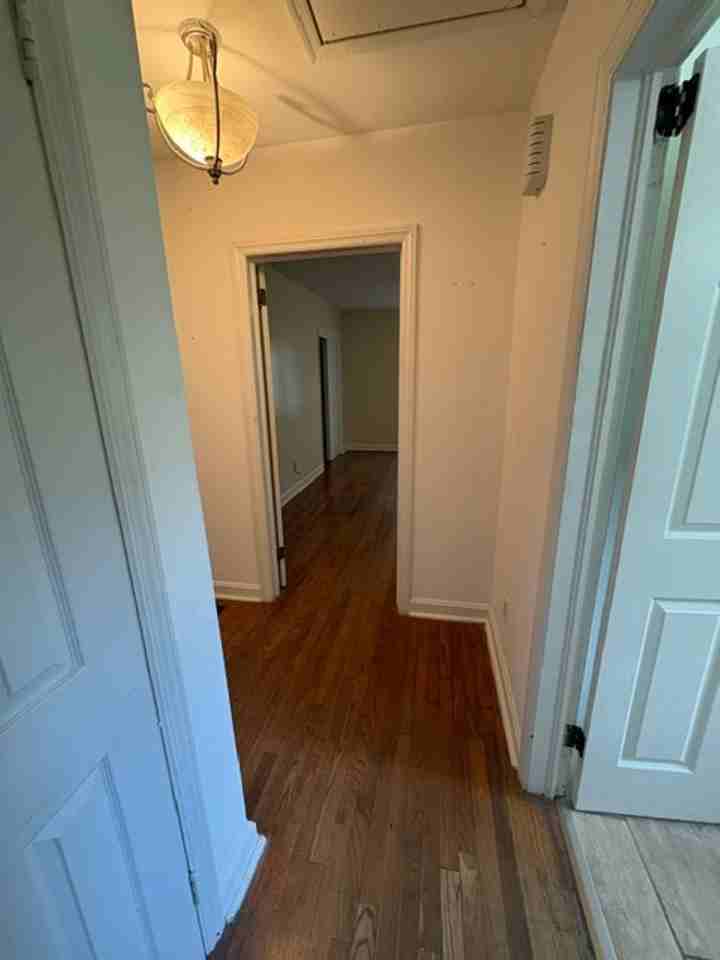 271 Peachtree Cir - Photo 6 of 13