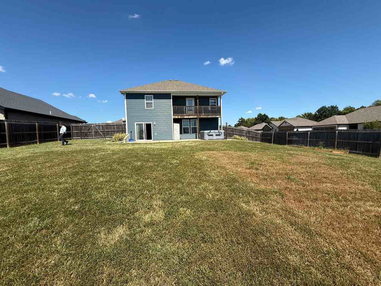 3702 Delwood Dr - Photo 7 of 39