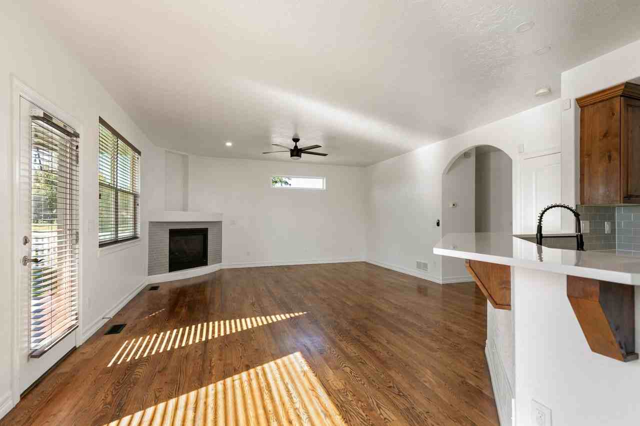 3207 66th Avenue Ct - Photo 7 of 28