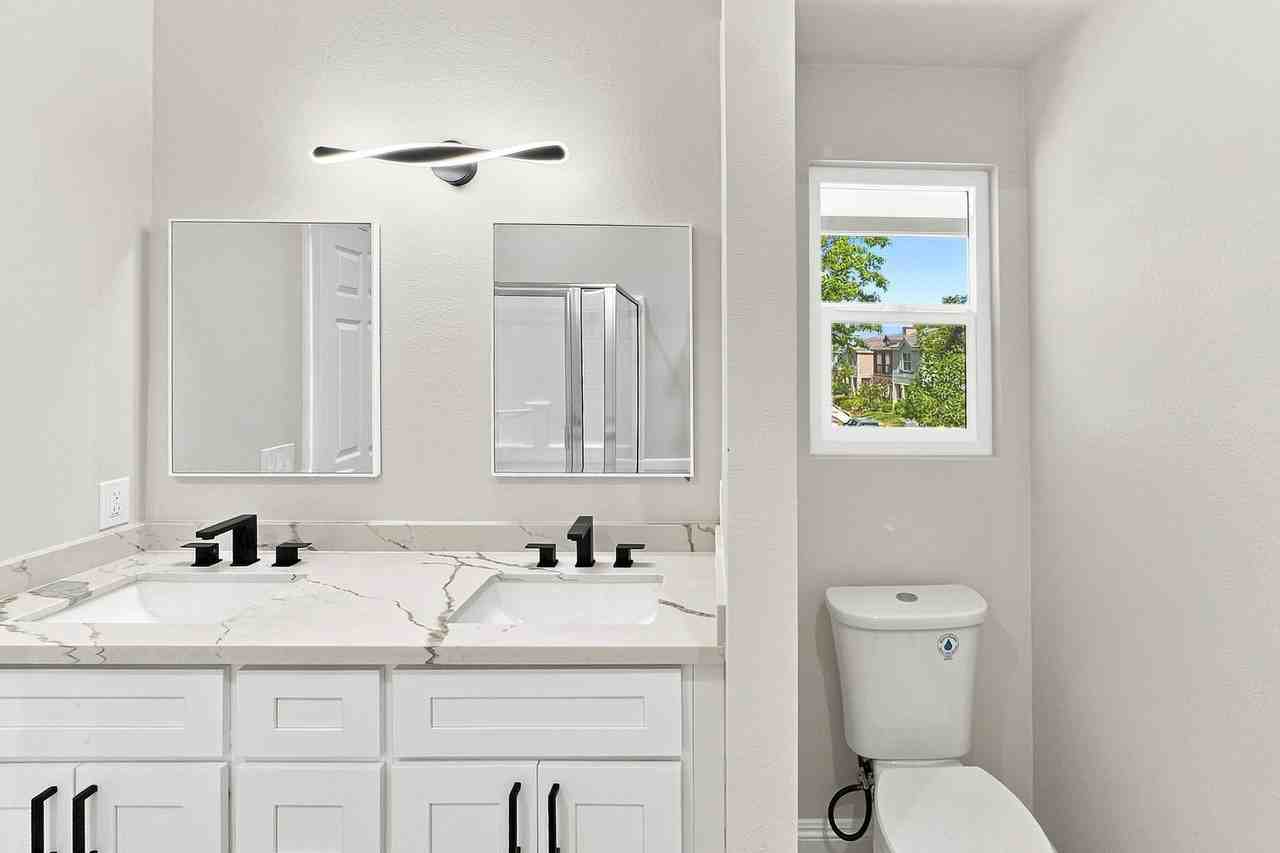 25544 Portola Loop - Photo 3 of 17