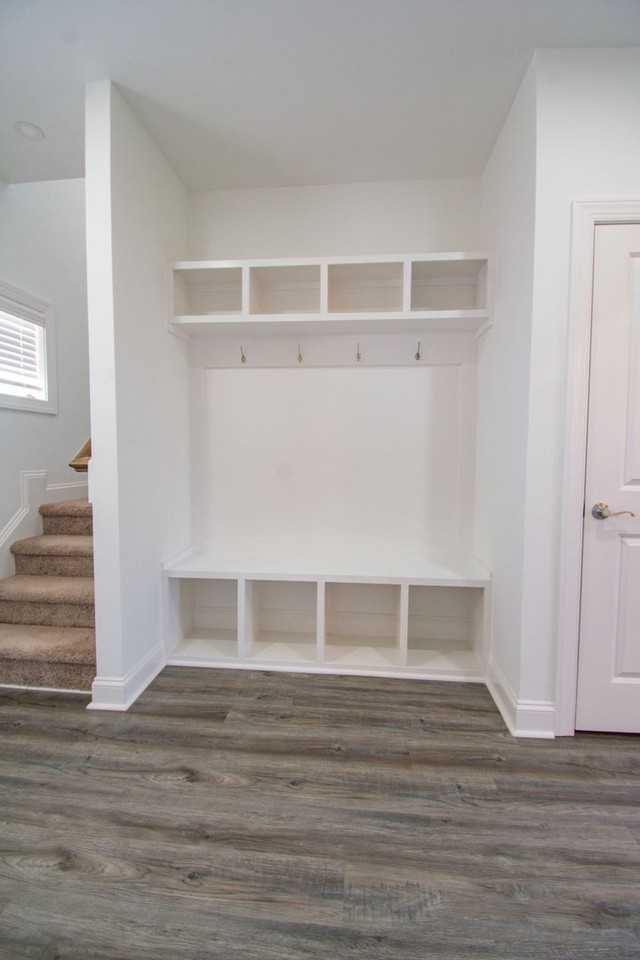157 Easy St - Photo 4 of 36