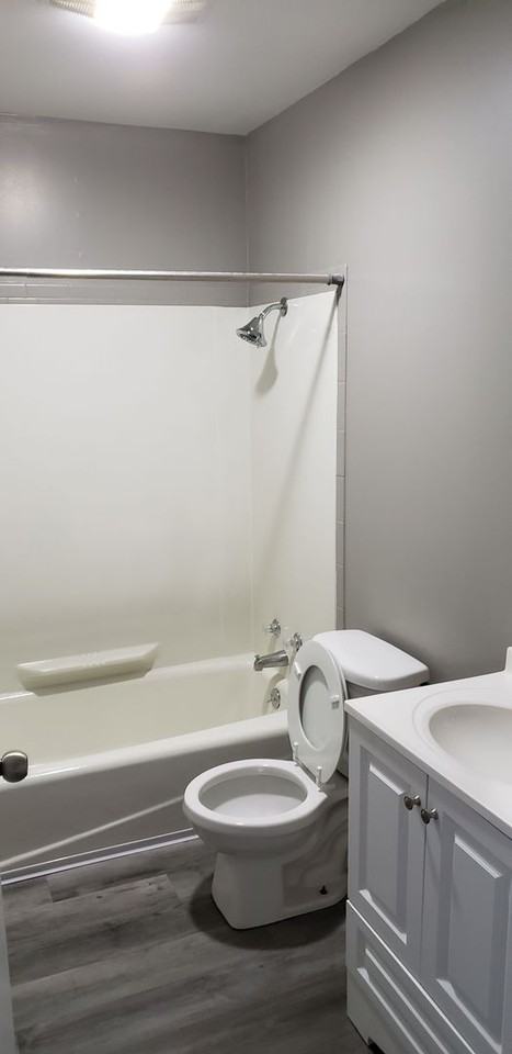 504 FairFax Townhomes / Apartments - Photo 2 of 30