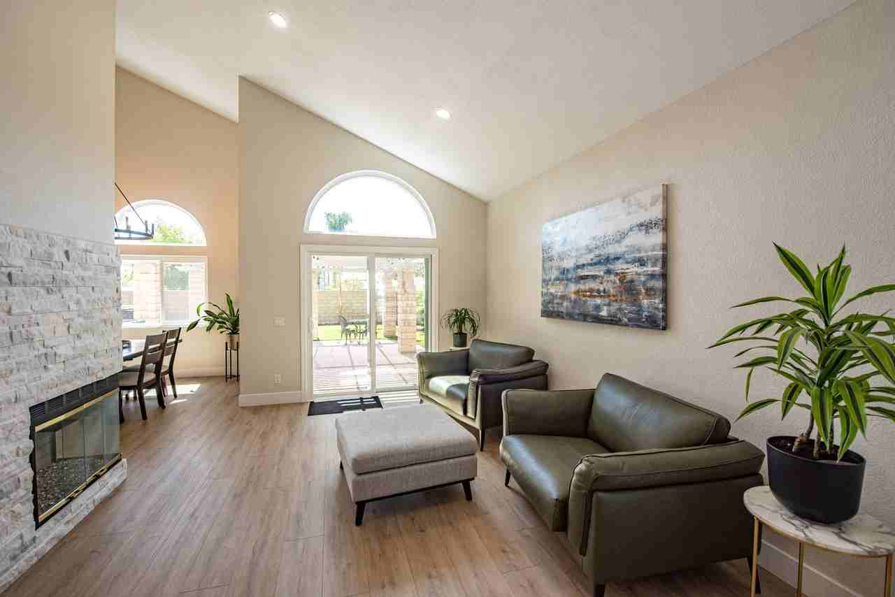 1573 Madrid Dr - Photo 6 of 32