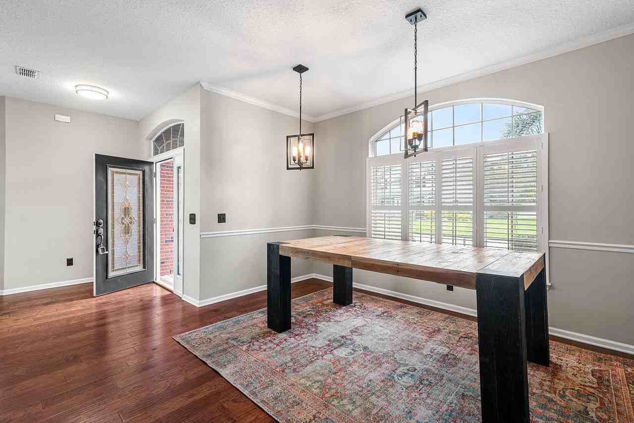 4032 Lonicera Loop - Photo 7 of 40