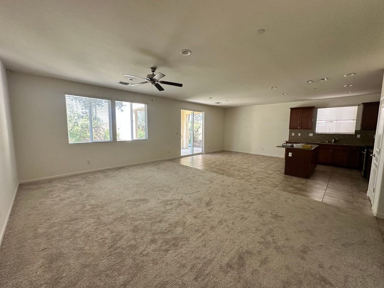 4306 W Lark Ave - Photo 4 of 14
