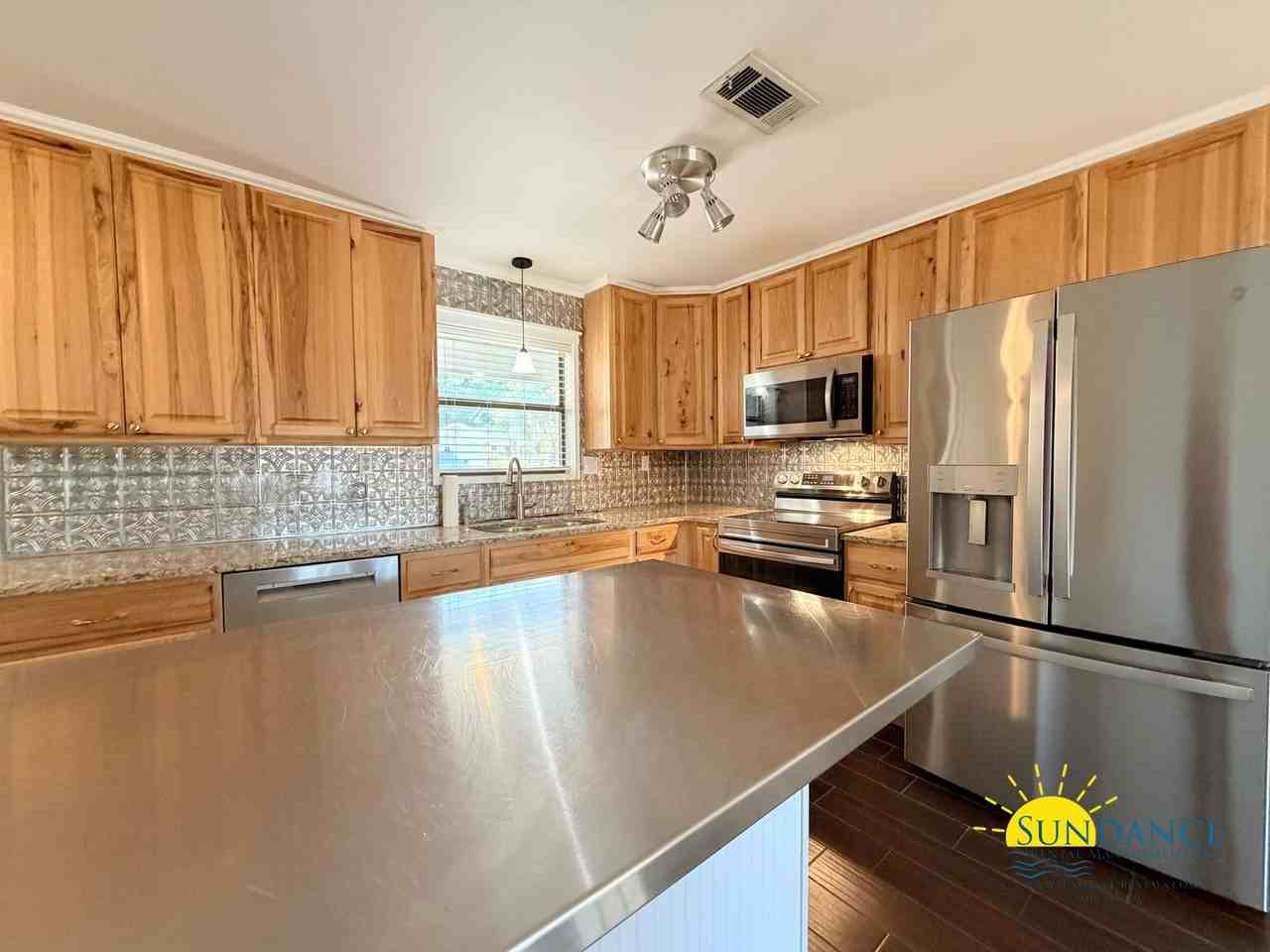 723 Clark Dr Nw - Photo 6 of 29