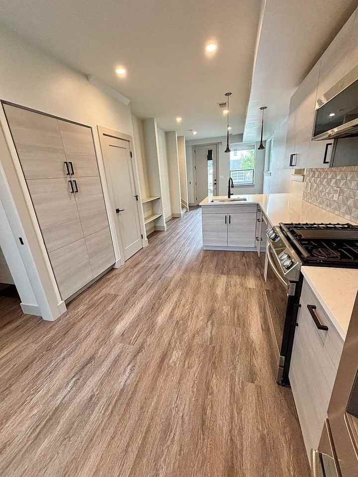 405 Harrison St - Photo 5 of 29