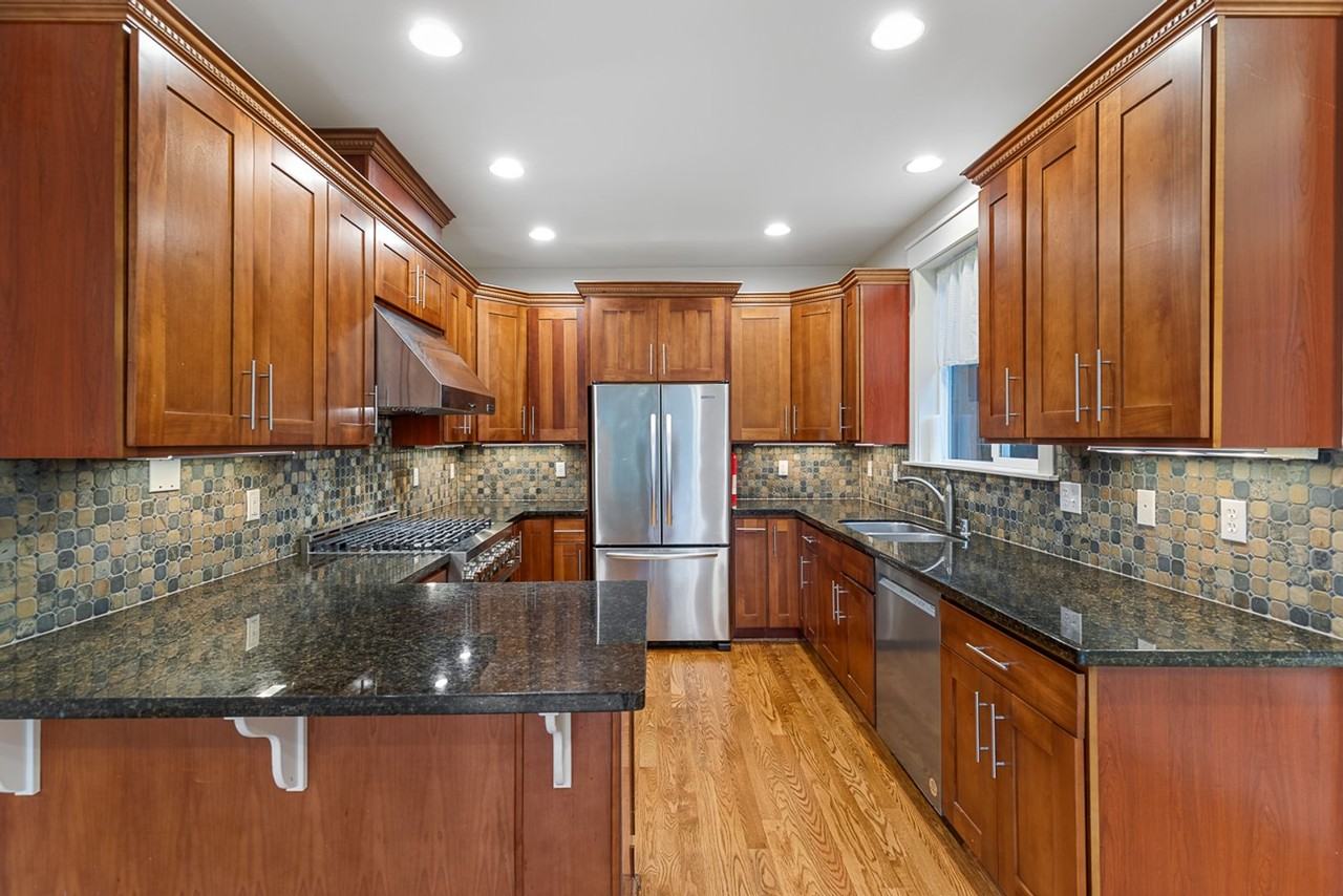 11416 99th Pl Ne - Photo 5 of 21