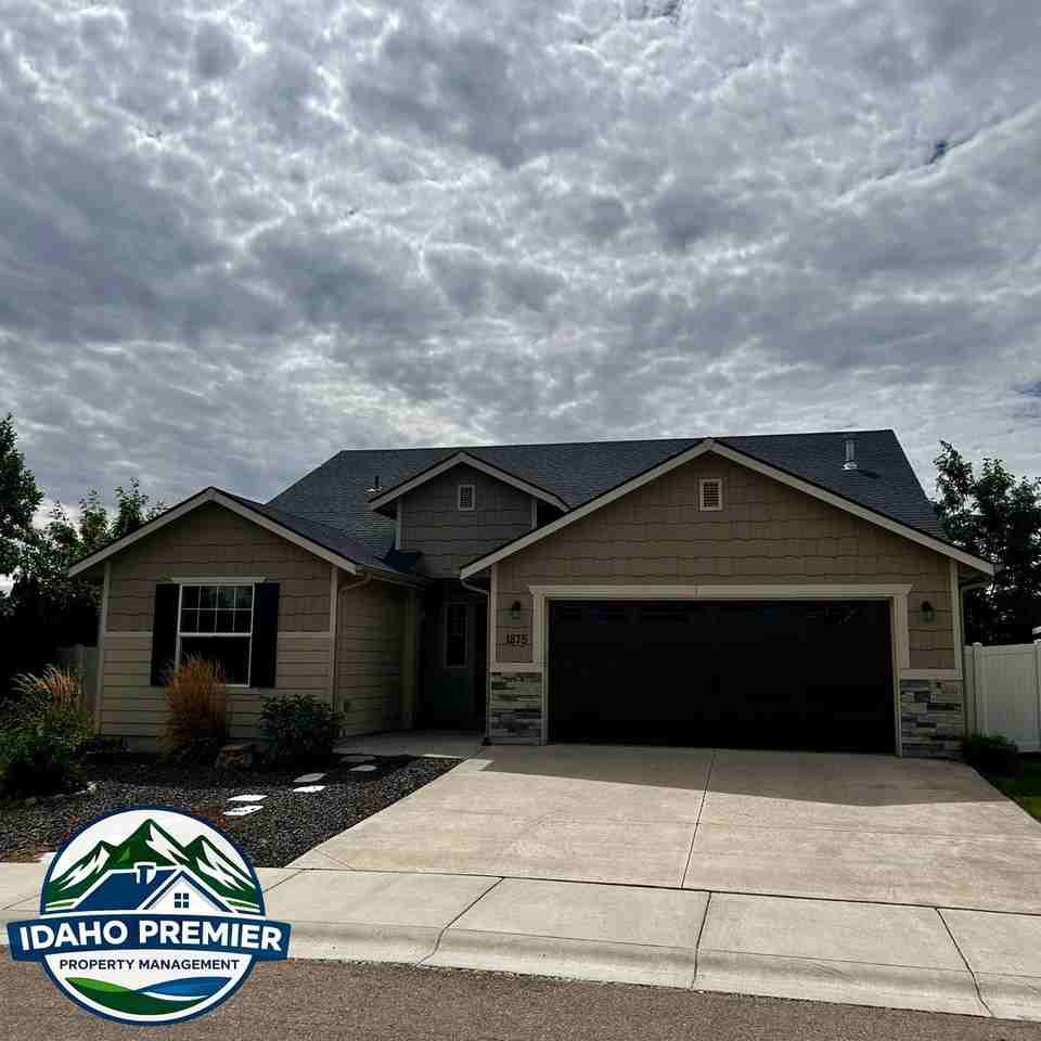 1875 W Deserthawk Dr #A - Photo 2 of 24