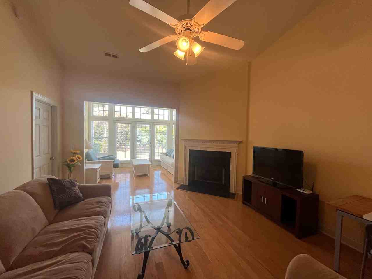 1005 E Shearwater Ln - Photo 7 of 29