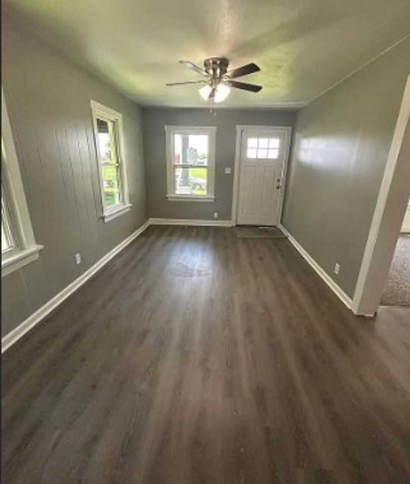 329 Adele Ave - Photo 2 of 8