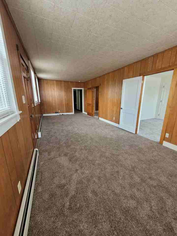 40 S Charlotte St - Photo 2 of 12