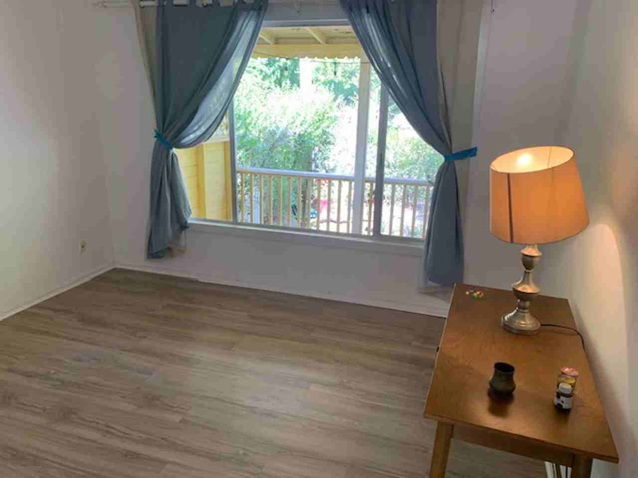 20592 Foothill Dr - Photo 7 of 10