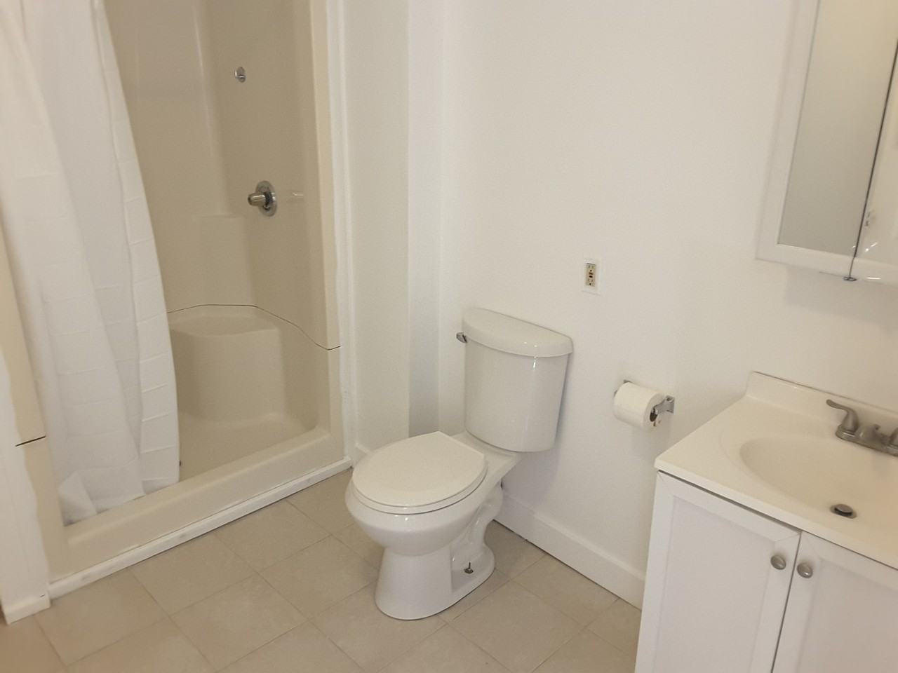 34 Canterbury St - Photo 6 of 8