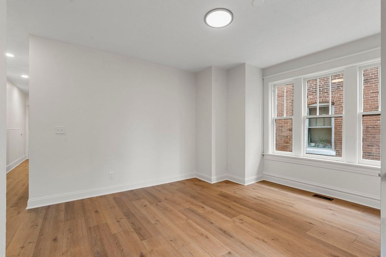 3728 Hydraulic Ave - Photo 6 of 24