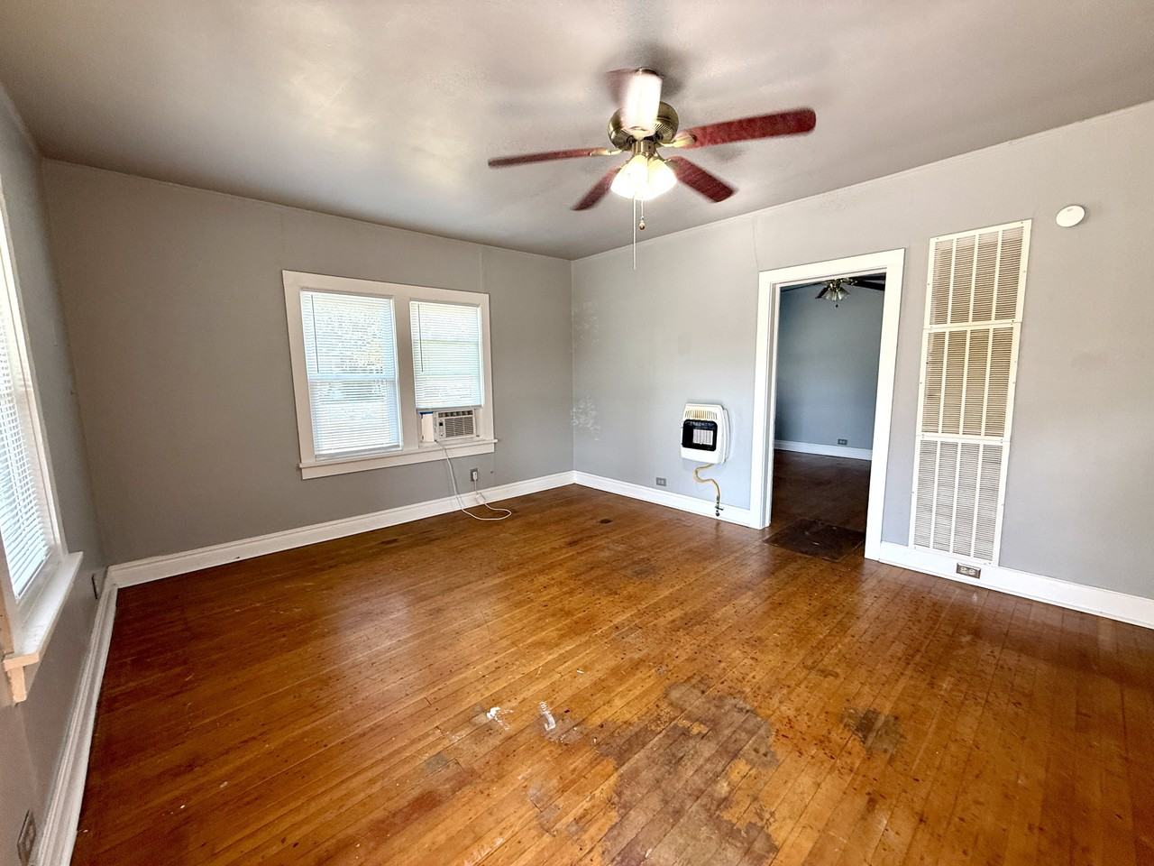 336 D St Nw #1 - Photo 5 of 20