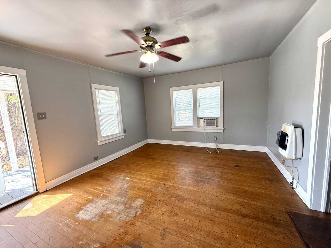336 D St Nw #1 - Photo 6 of 20