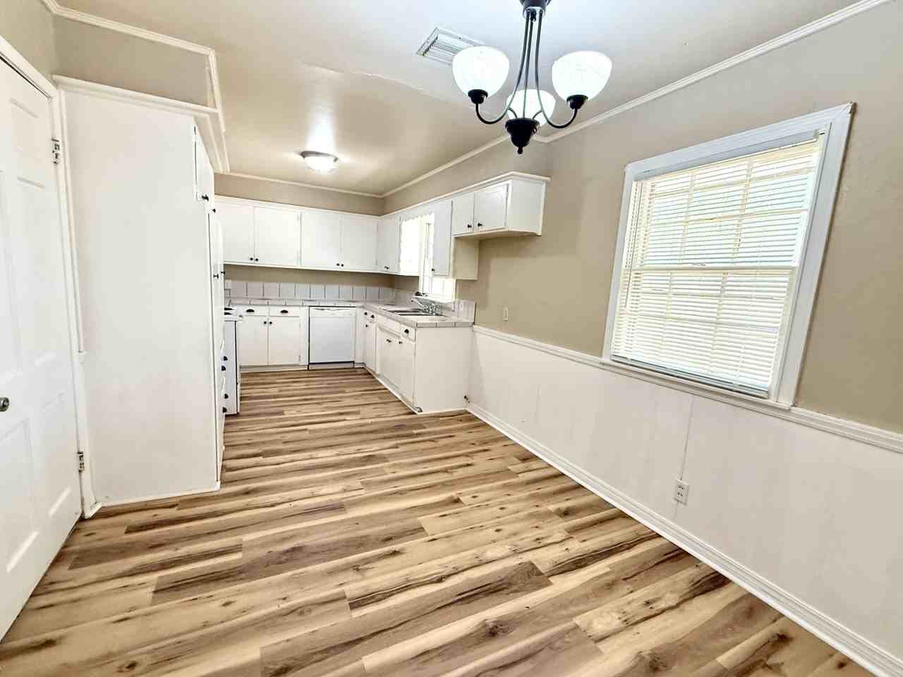 1730 Salisbury St #1 - Photo 7 of 30