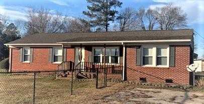 55 Maple Tree Ln #1 - Photo 2 of 4