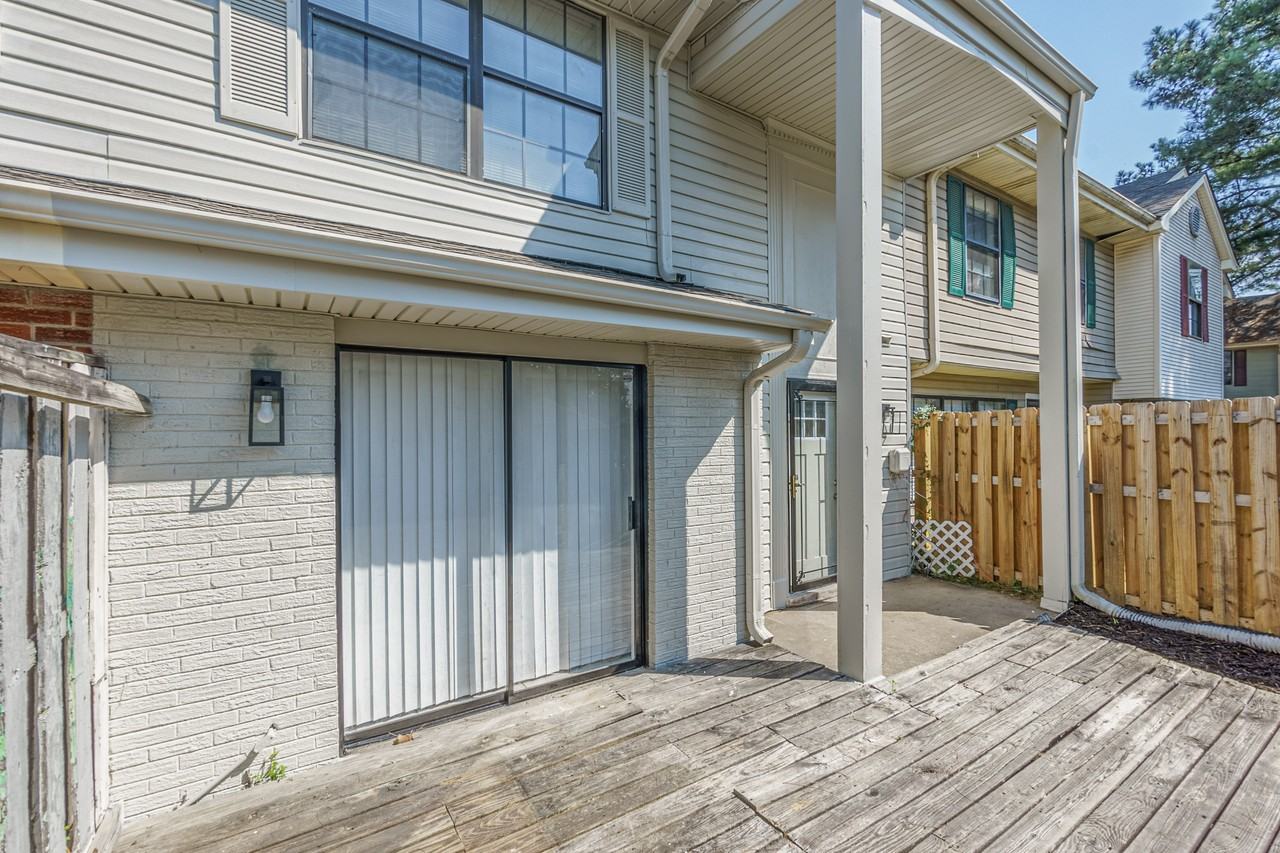 6730 Racquet Club Dr #1 - Photo 5 of 29