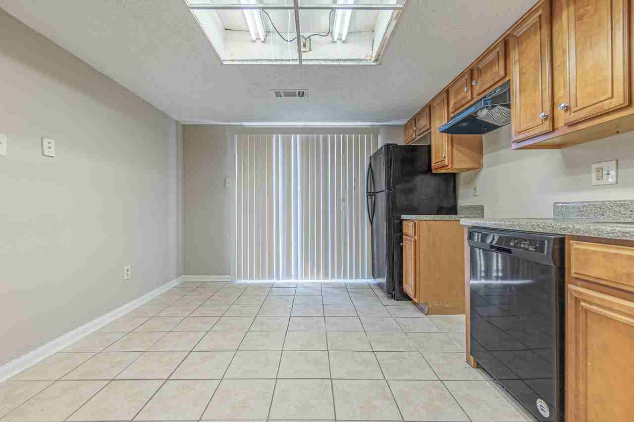 6730 Racquet Club Dr #1 - Photo 6 of 29