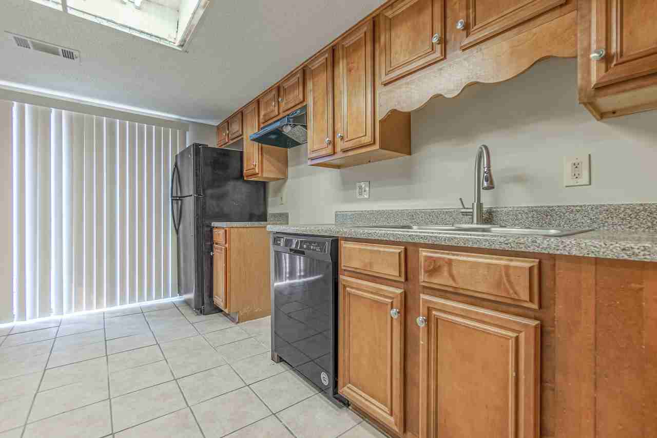 6730 Racquet Club Dr #1 - Photo 7 of 29