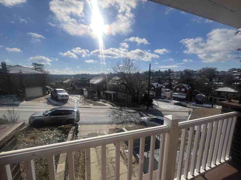 Pentland Ave - Photo 3 of 18