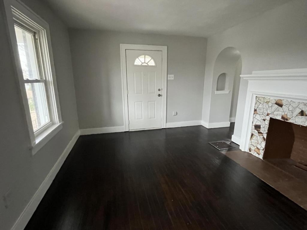 Pentland Ave - Photo 5 of 18