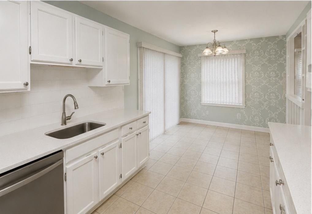 119 S Elroy Ave - Photo 4 of 18