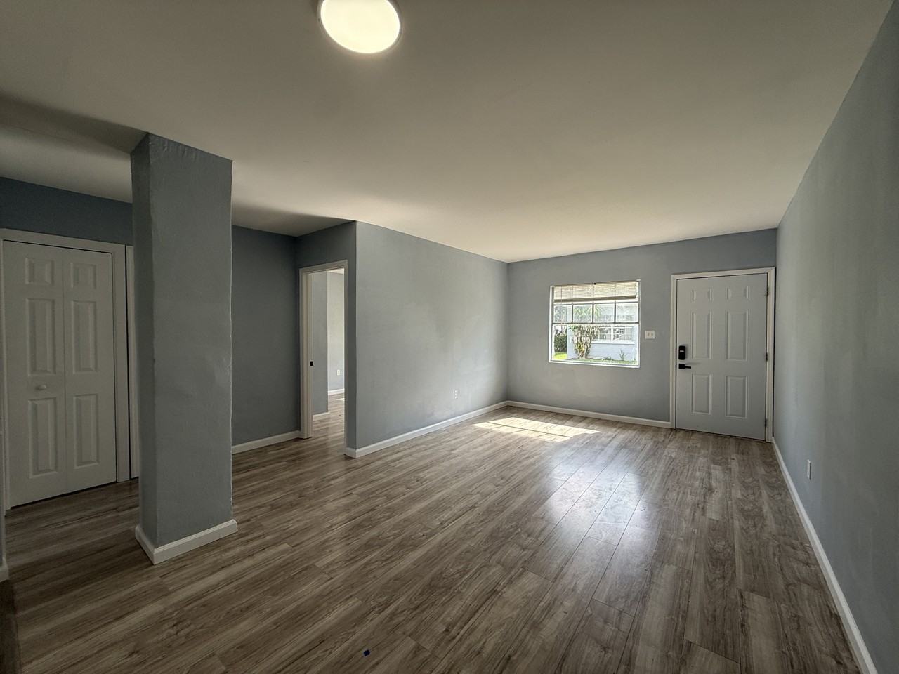 3408 East Doctor Martin Luther King Junior Boulevard #4 - Photo 5 of 12