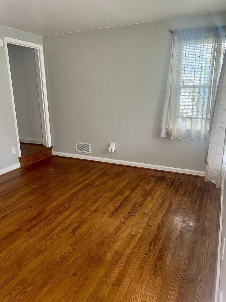 5701 Carter Ave - Photo 2 of 40