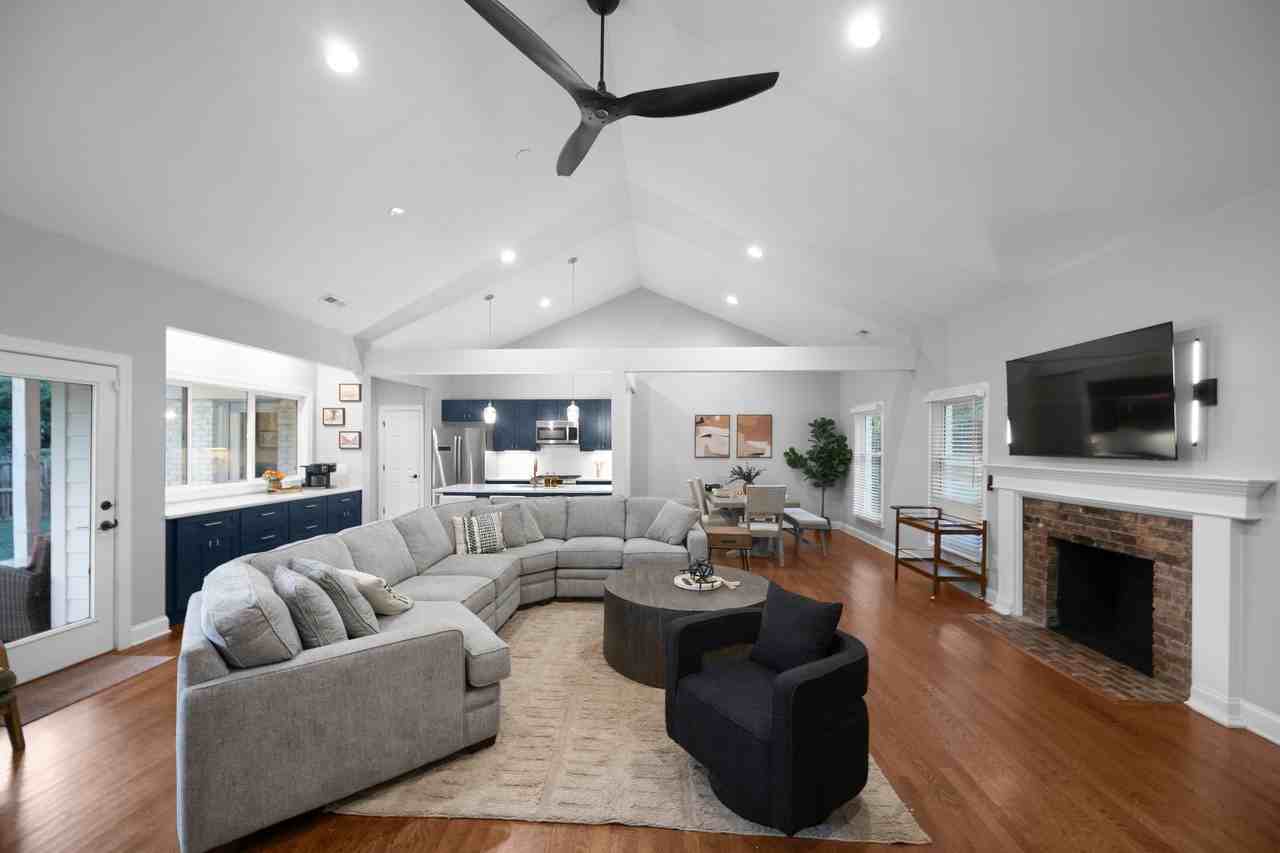 1610 Jameston Dr #1 - Photo 2 of 29