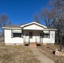 608 E Spaulding St - Photo 1 of 1