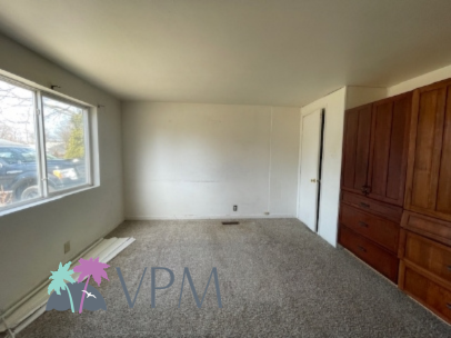 830 Manchester Dr #1 - Photo 3 of 21