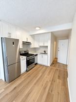 Kitsilano Low rise Apartment - Photo 1 of 1