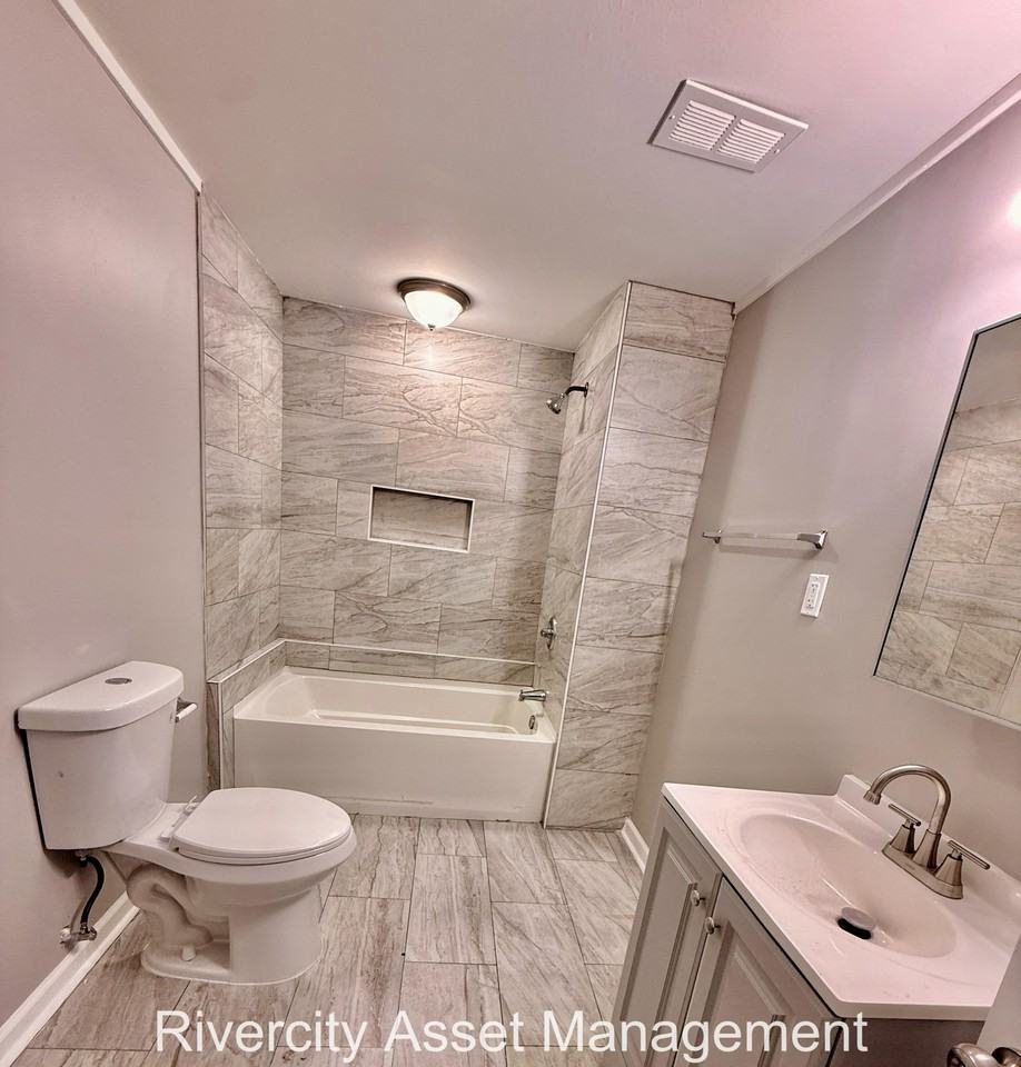 2146 Hunter Ave #1 - Photo 5 of 8