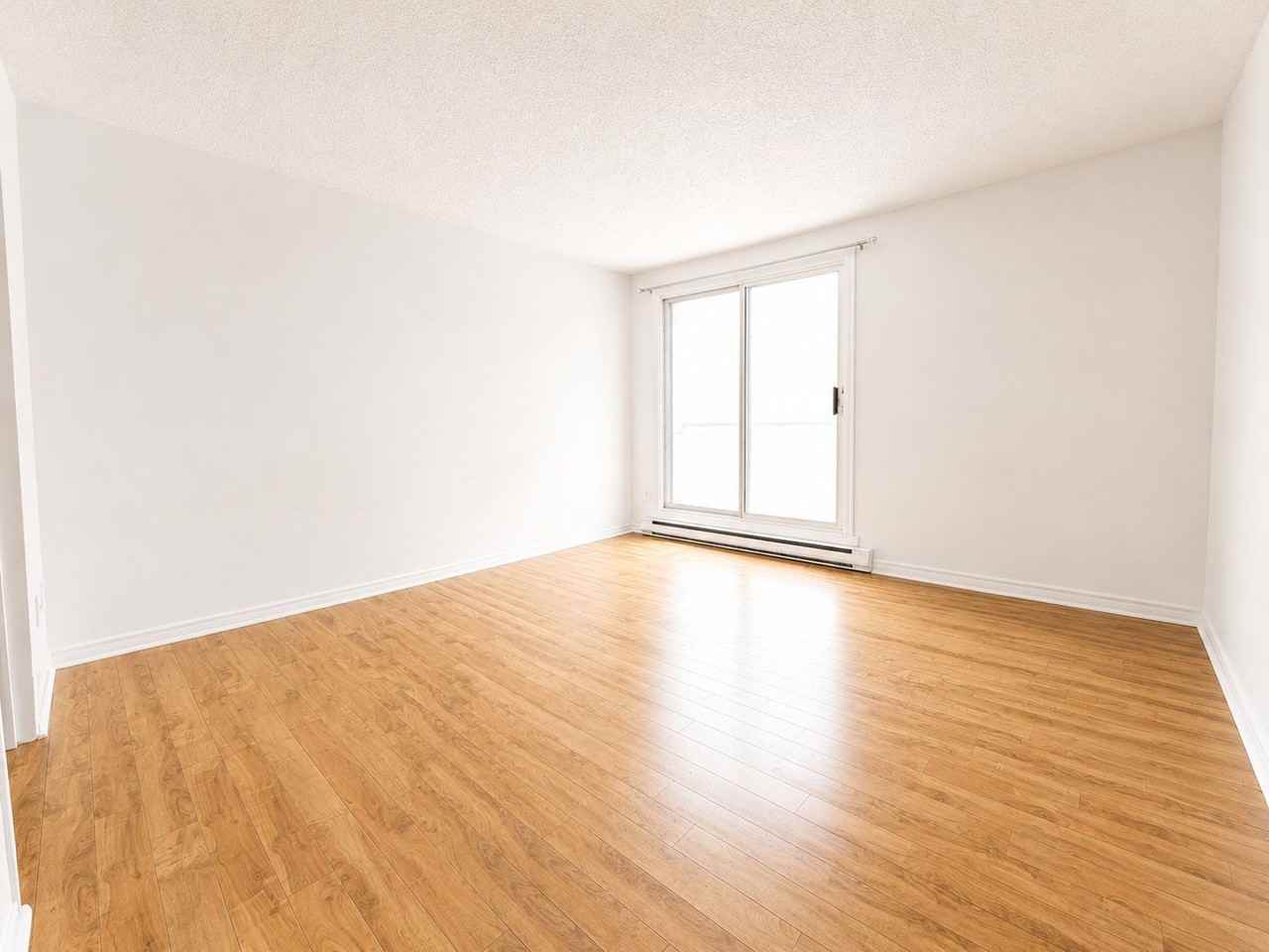 1595 Henri Bourassa - Photo 6 of 19
